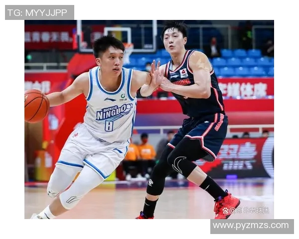 武汉足球队强势领跑联赛积分榜72分领先其他球队争夺冠军